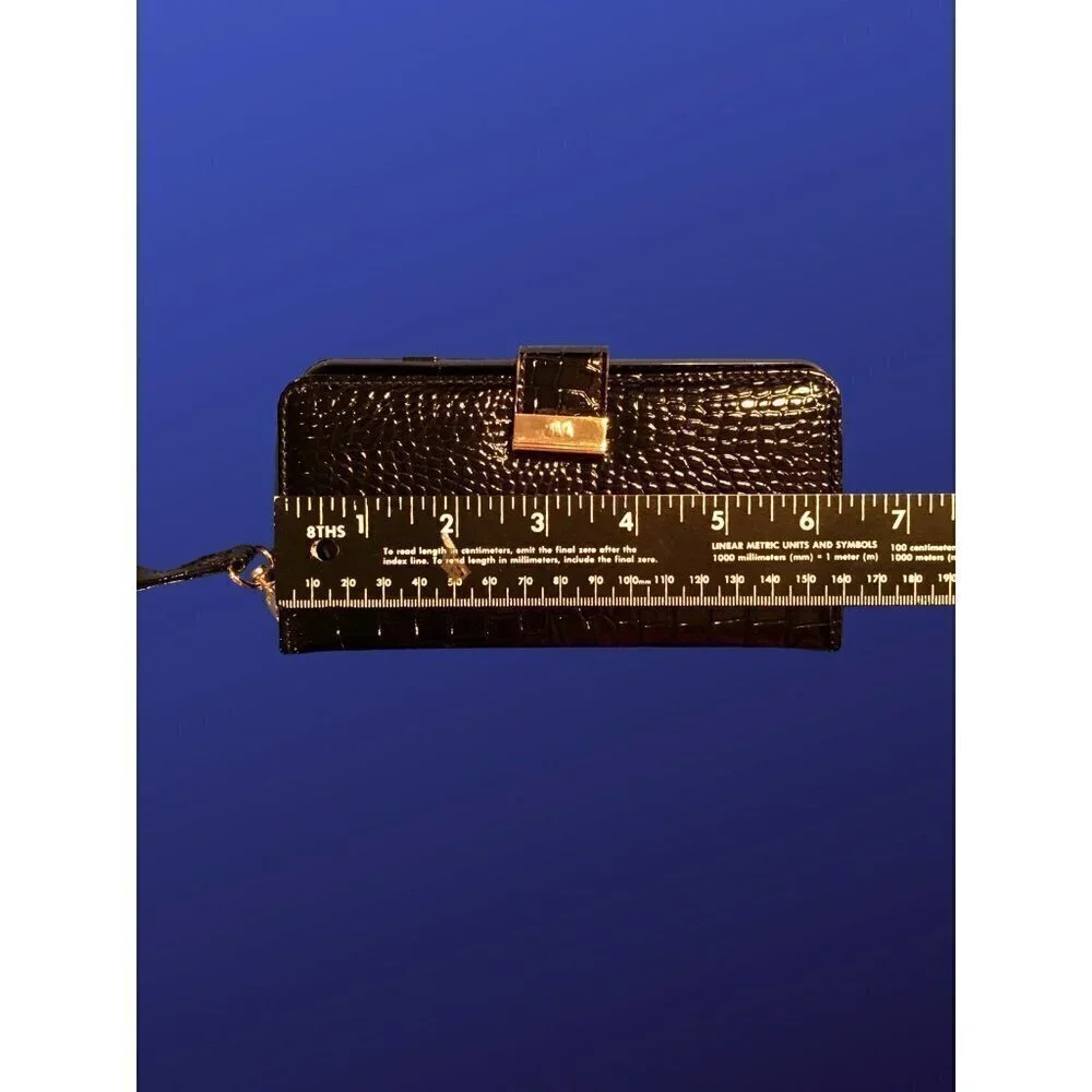 𝅺MYBAT Crocodile-Embossed Patent Leather Phone Wallet, Black, iPhone 6/6S, NWOT